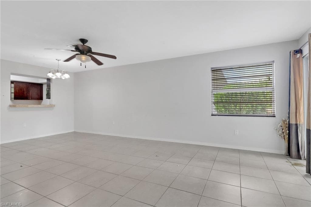 2075 17th St SW, Naples, FL 34117-9