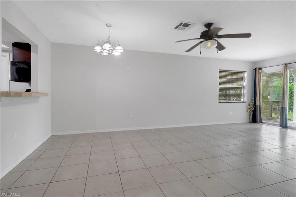 2075 17th St SW, Naples, FL 34117-7