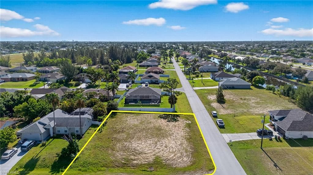 3111 15th Ave, Cape Coral, FL 33914-11