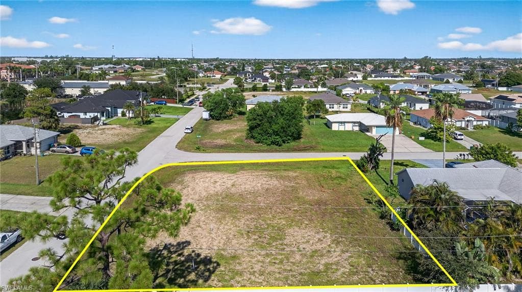 3111 15th Ave, Cape Coral, FL 33914-8