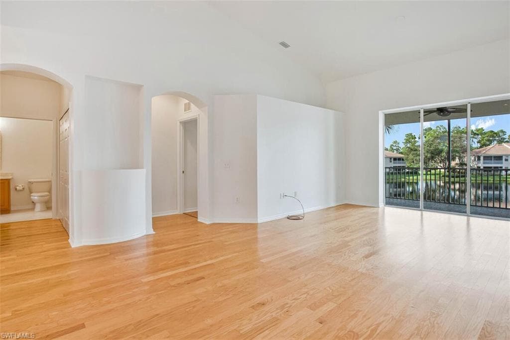 6225 Wilshire Pines Cir 1507, Naples, FL 34109-16