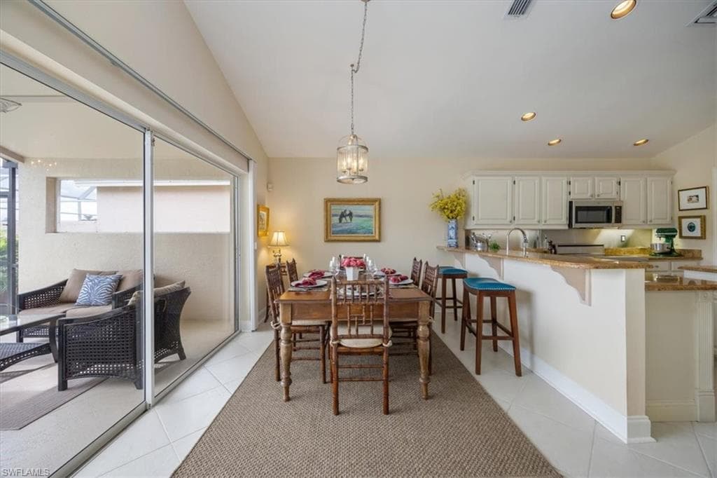 28449 Highgate Dr, Bonita Springs, FL 34135-9