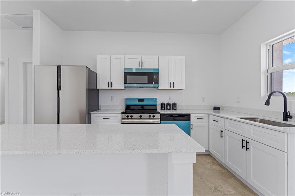 928 Grant Blvd, Lehigh Acres, FL 33974-11