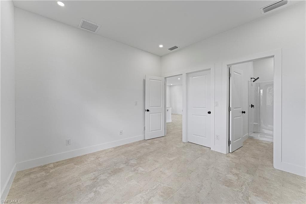 928 Grant Blvd, Lehigh Acres, FL 33974-15