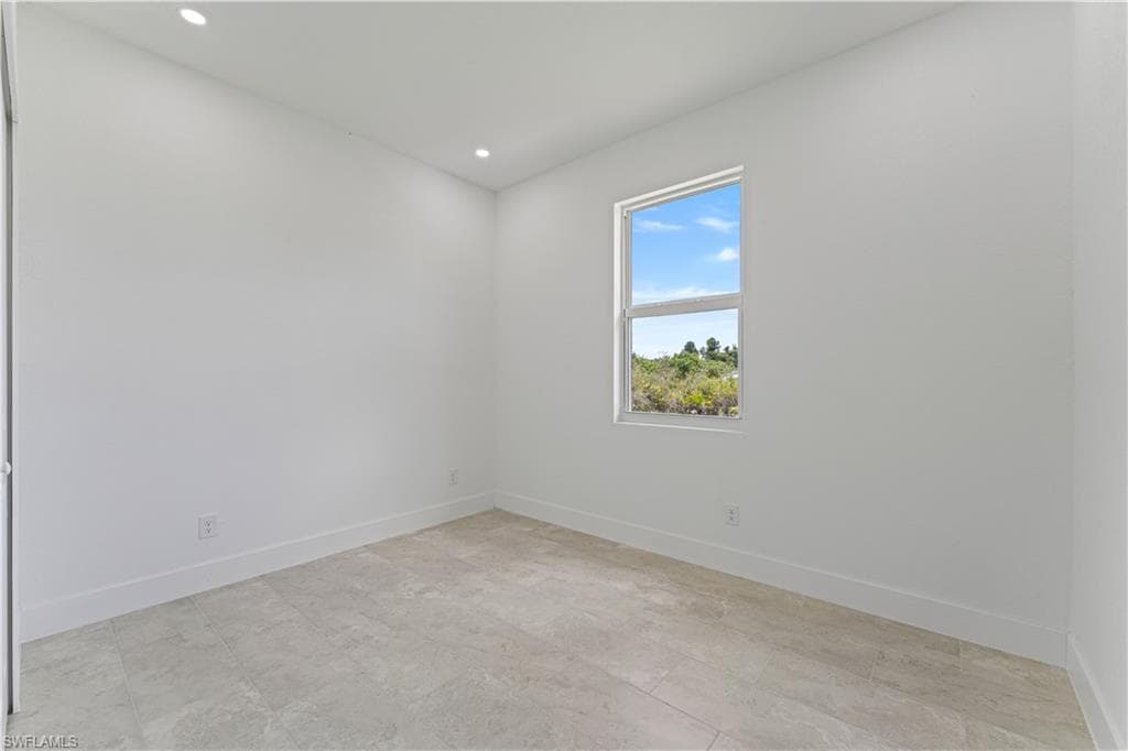928 Grant Blvd, Lehigh Acres, FL 33974-25