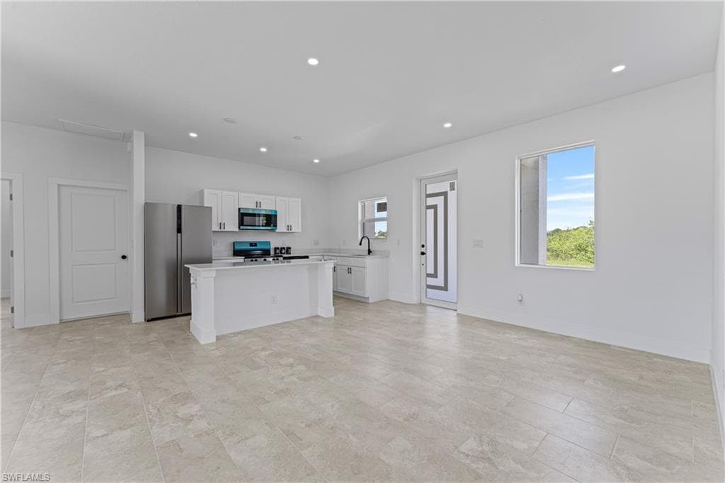 928 Grant Blvd, Lehigh Acres, FL 33974-8