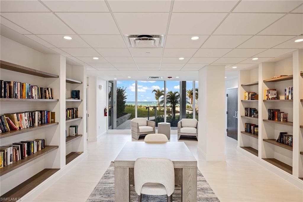 3443 Gulf Shore Blvd N 314, Naples, FL 34103-42