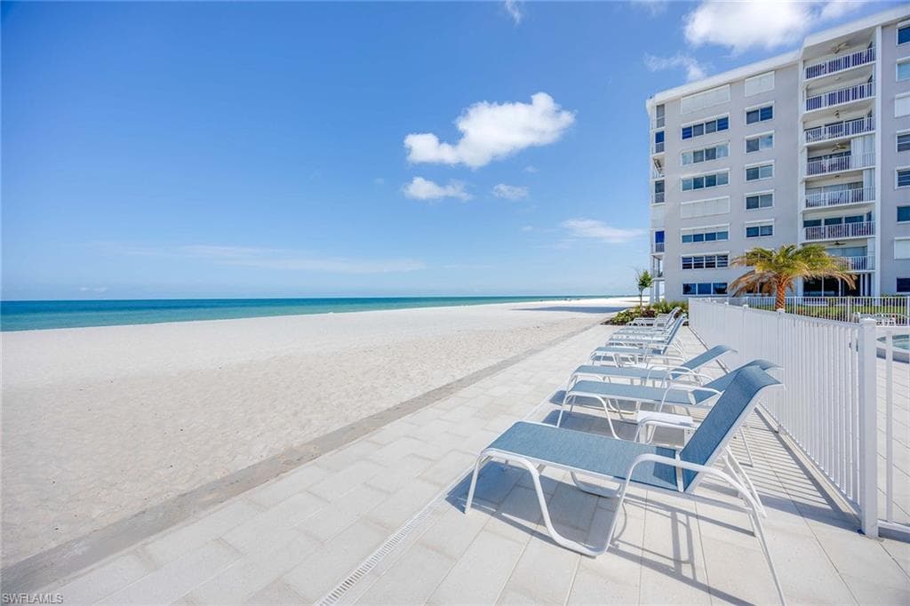 3443 Gulf Shore Blvd N 314, Naples, FL 34103-48