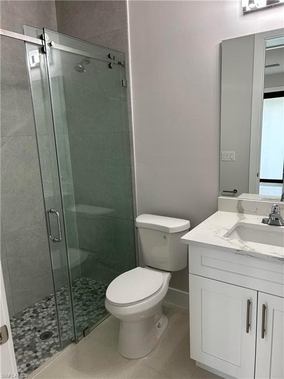 2759 18th Ave SE, Naples, FL 34117-37