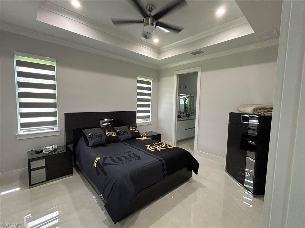 2759 18th Ave SE, Naples, FL 34117-7