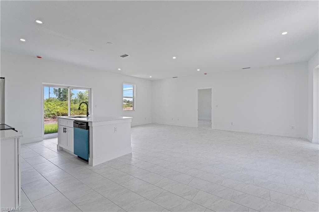 938 Grant Blvd, Lehigh Acres, FL 33974-11