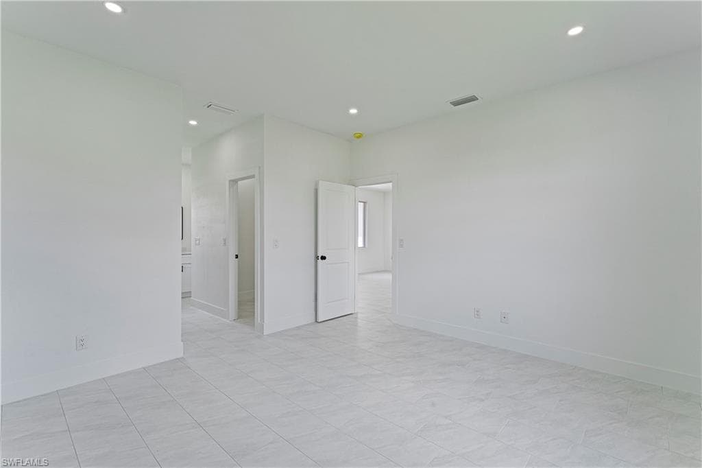 938 Grant Blvd, Lehigh Acres, FL 33974-14