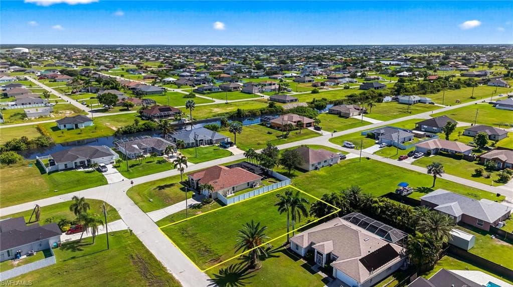 1227 13th Ave, Cape Coral, FL 33993-12