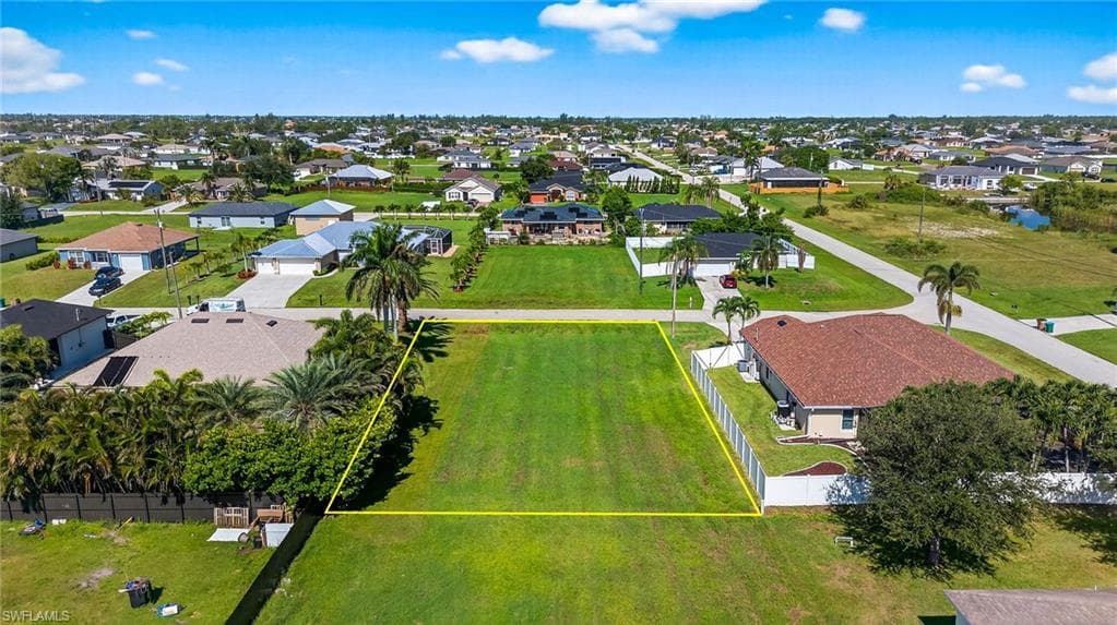 1227 13th Ave, Cape Coral, FL 33993-6