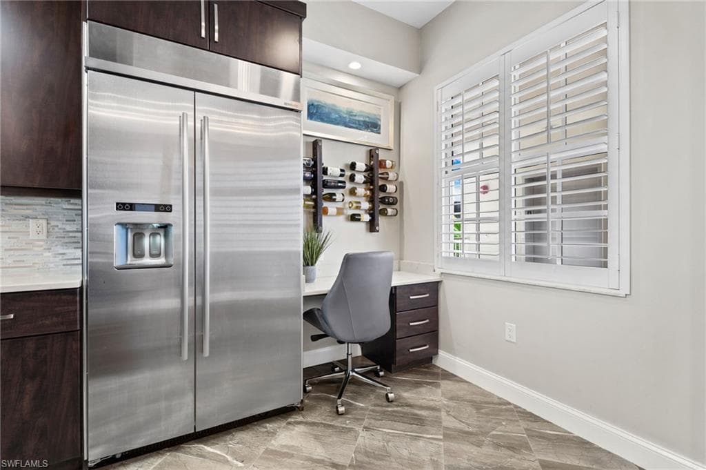 9380 Gulf Shore Dr 402, Naples, FL 34108-22