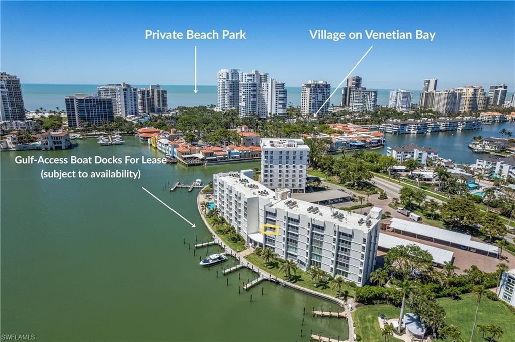 300 Park Shore Dr 4c, Naples, FL 34103-1