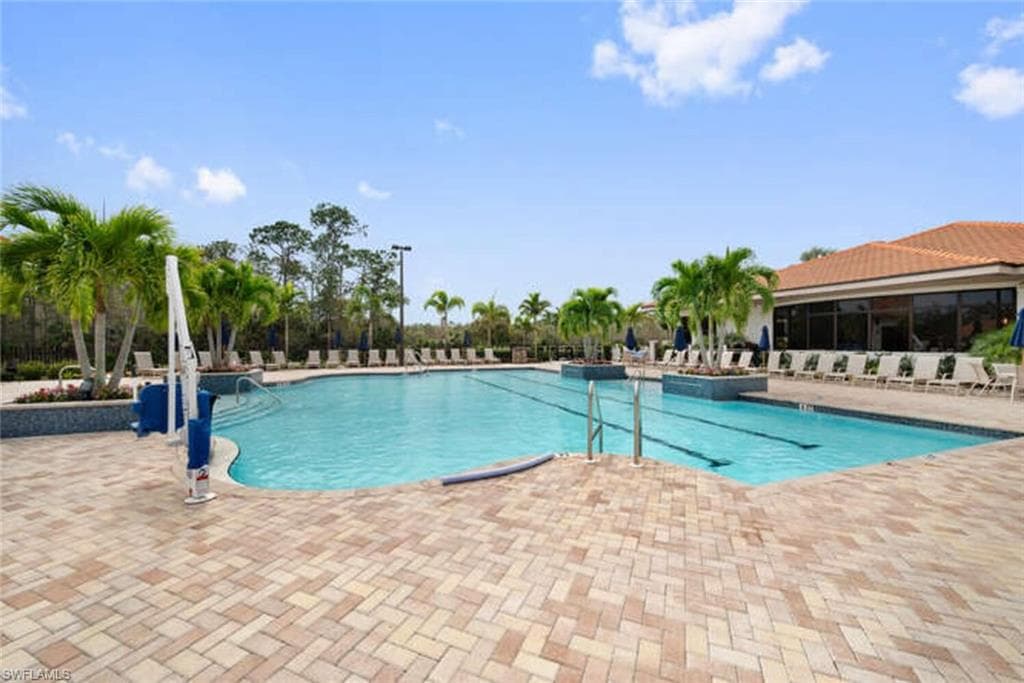 7625 Arbor Lakes Ct 337, Naples, FL 34112-21
