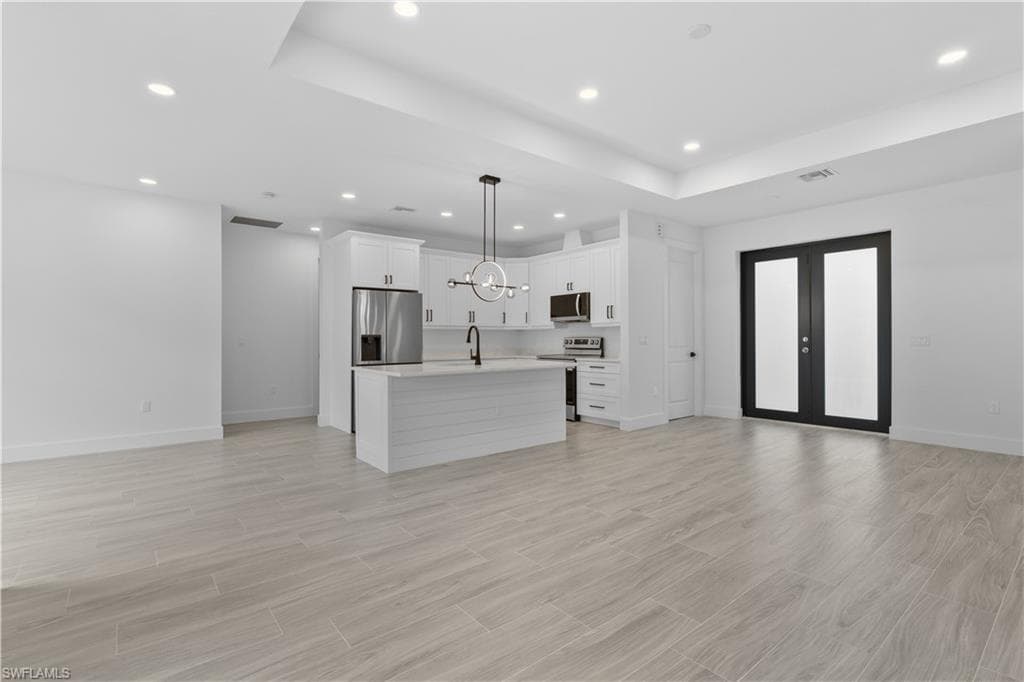 2132 Desoto Blvd S, Naples, FL 34117-10