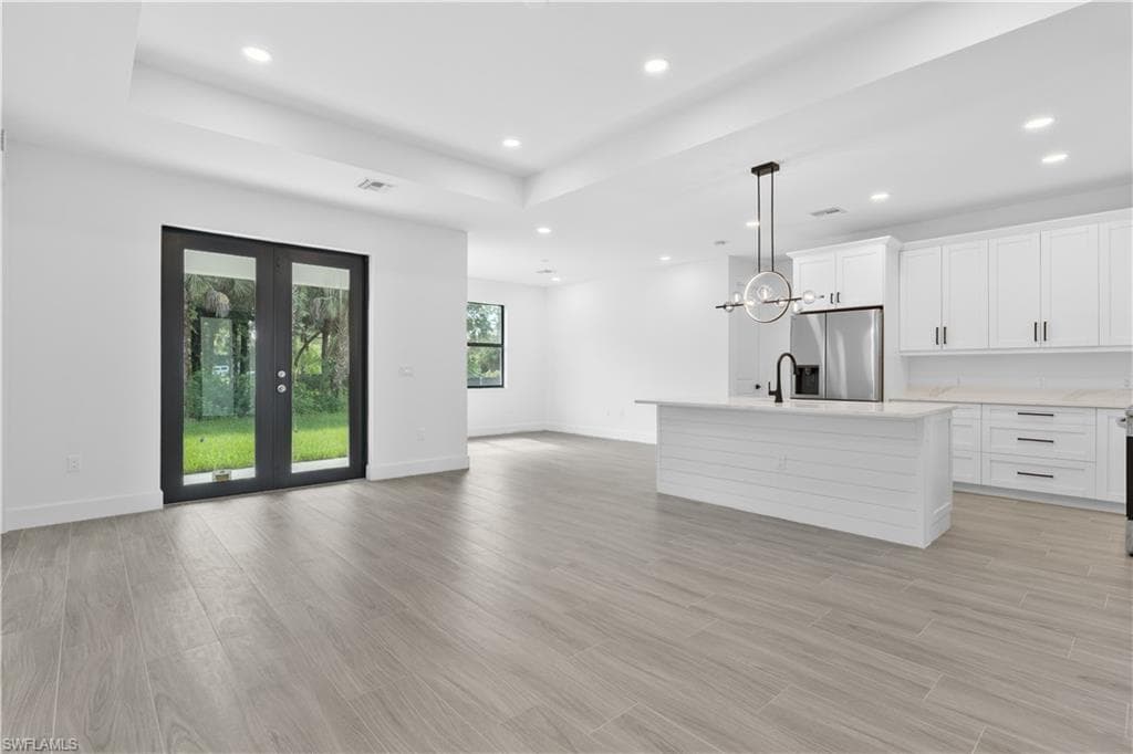 2132 Desoto Blvd S, Naples, FL 34117-18