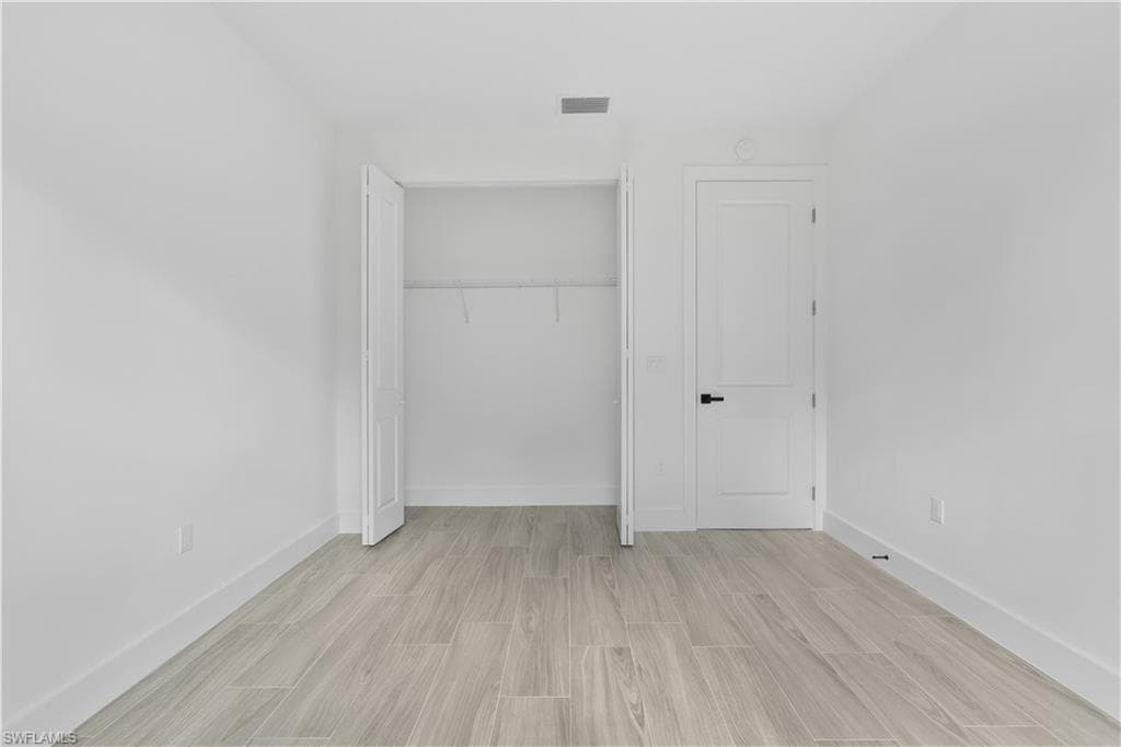 2132 Desoto Blvd S, Naples, FL 34117-27
