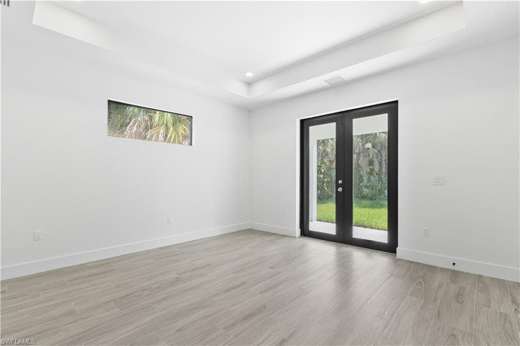 2132 Desoto Blvd S, Naples, FL 34117-29