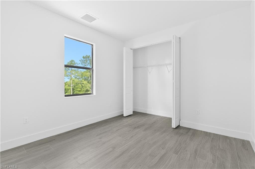 2132 Desoto Blvd S, Naples, FL 34117-32