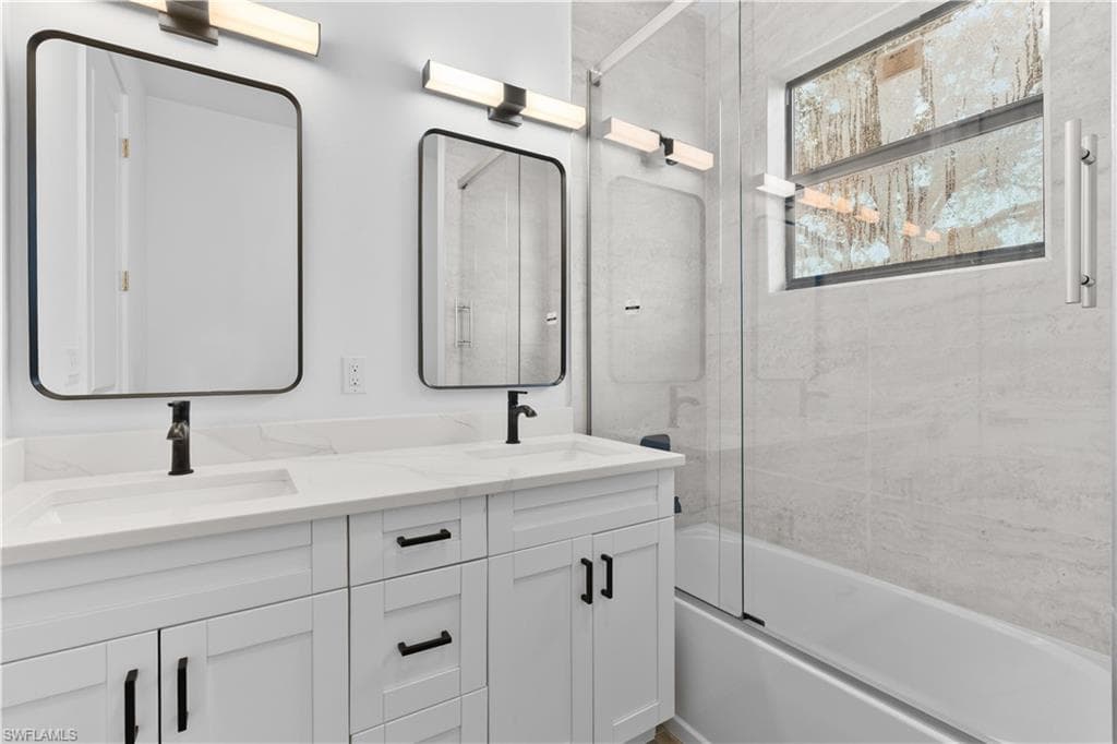 2132 Desoto Blvd S, Naples, FL 34117-34