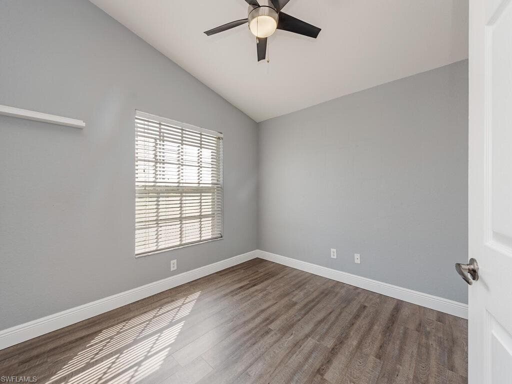 4670 Saint Croix Ln 631, Naples, FL 34109-9