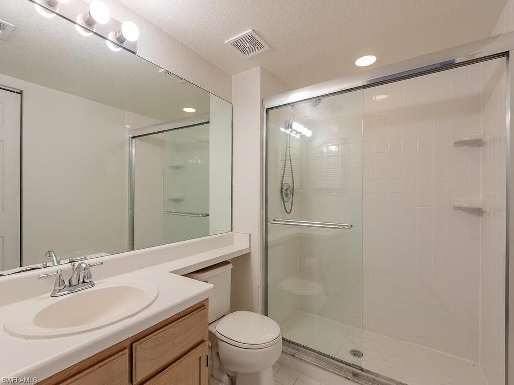 4670 Saint Croix Ln 631, Naples, FL 34109-8