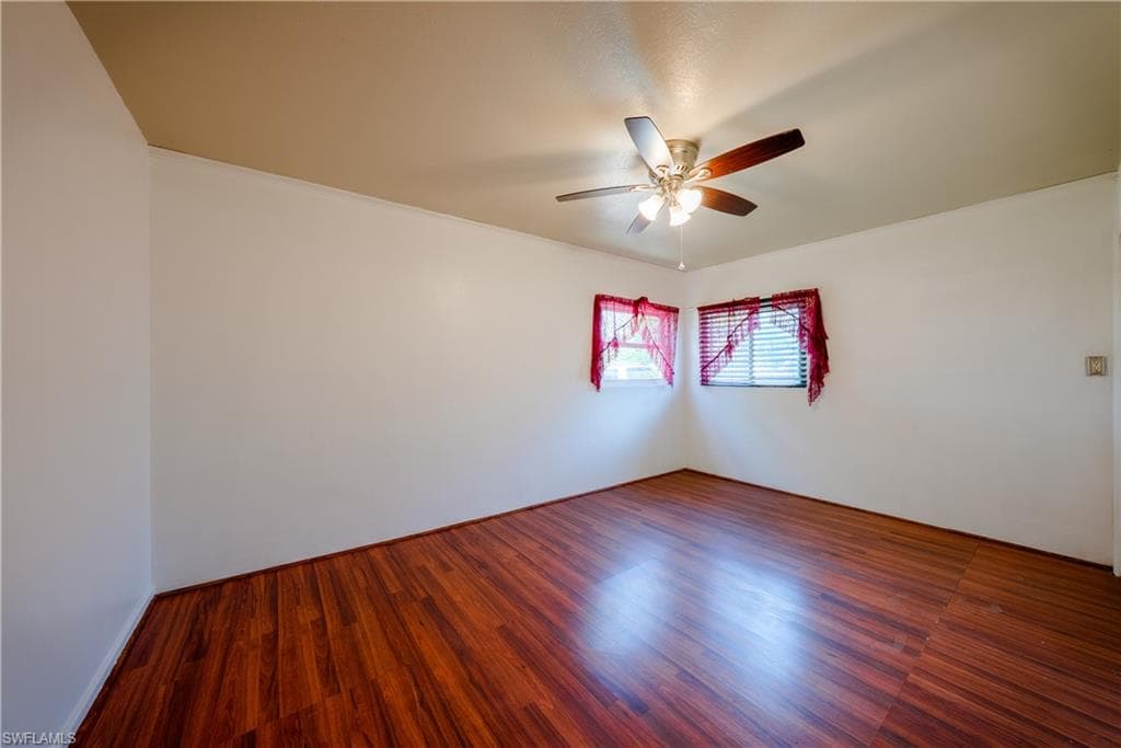 4512 Normandy Dr, Naples, FL 34112-23