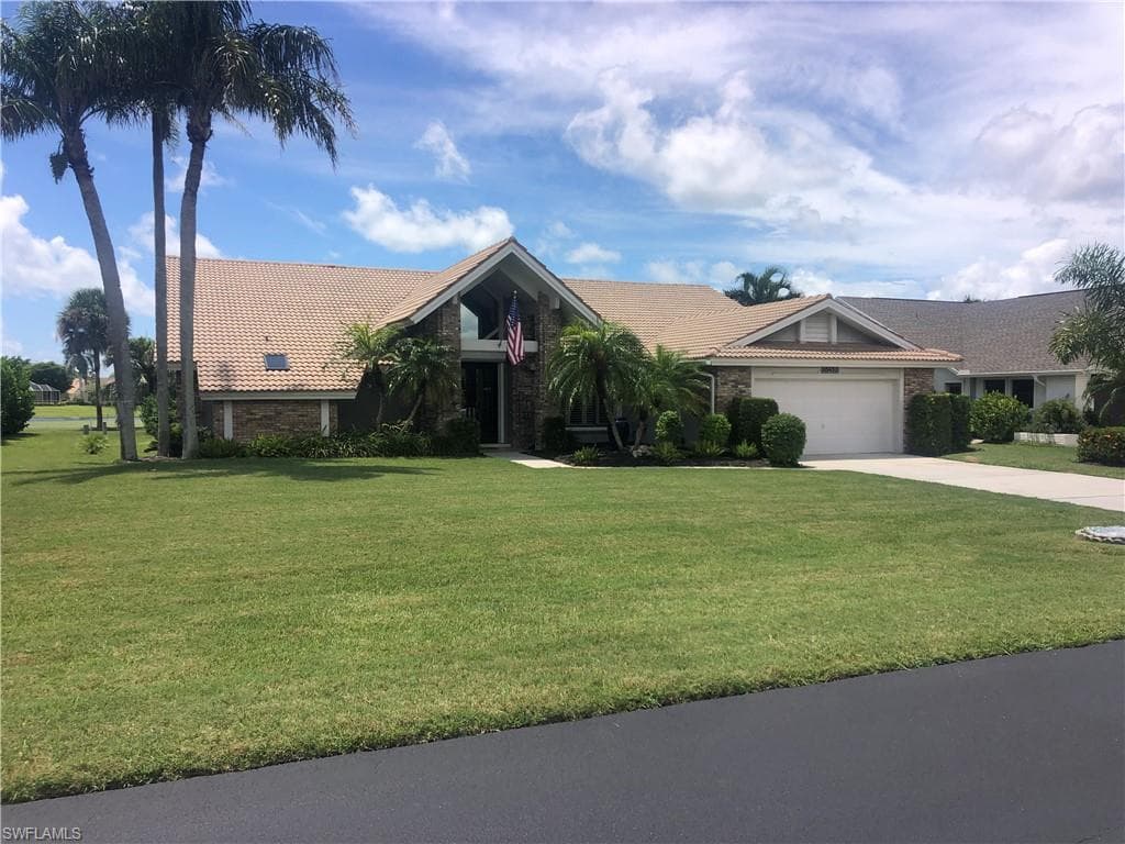 28432 Verde Ln, Bonita Springs, FL 34135-2