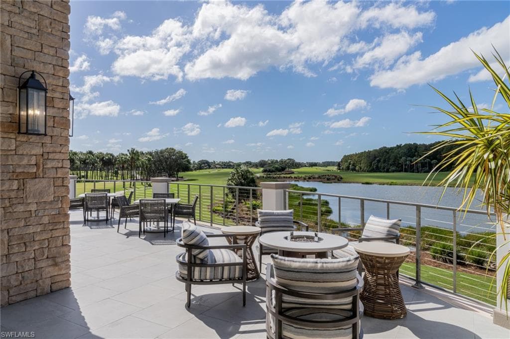 11958 Heather Woods Ct, Naples, FL 34120-40