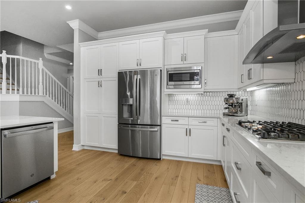 4705 Kensington Cir, Naples, FL 34119-3