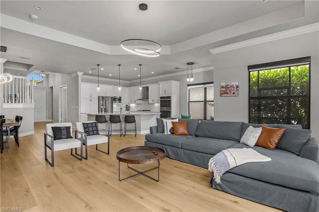4705 Kensington Cir, Naples, FL 34119-8
