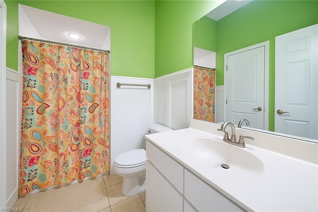 193 Skipping Stone Ln, Naples, FL 34119-20