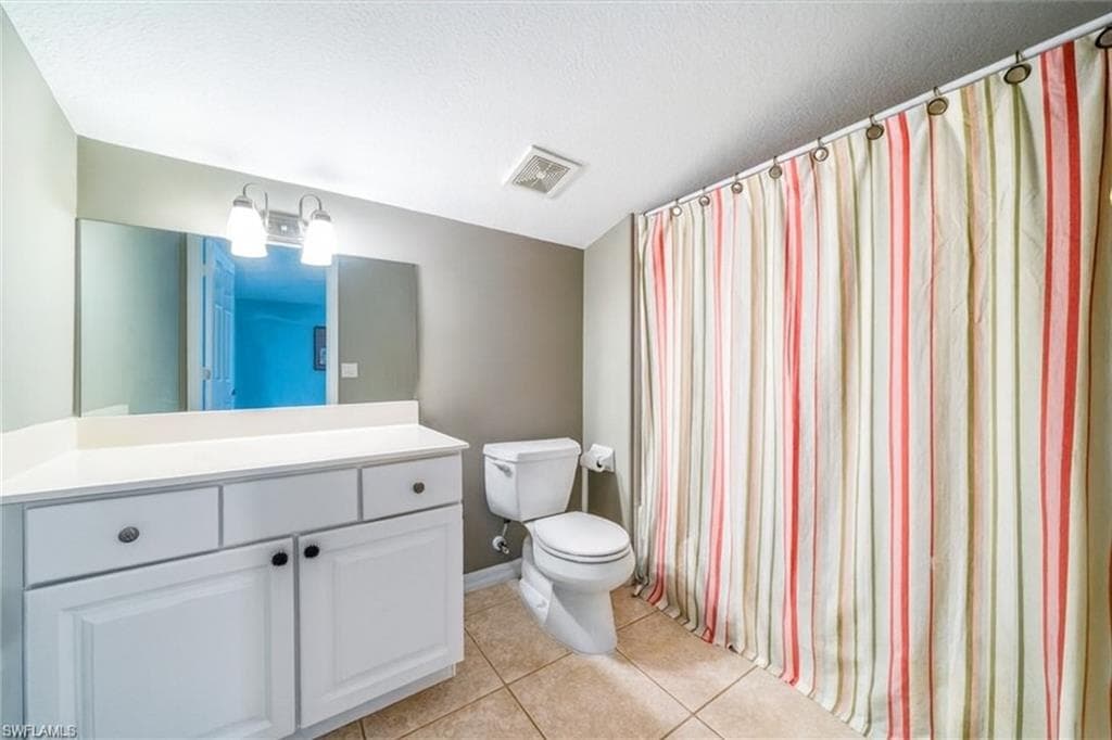 193 Skipping Stone Ln, Naples, FL 34119-25