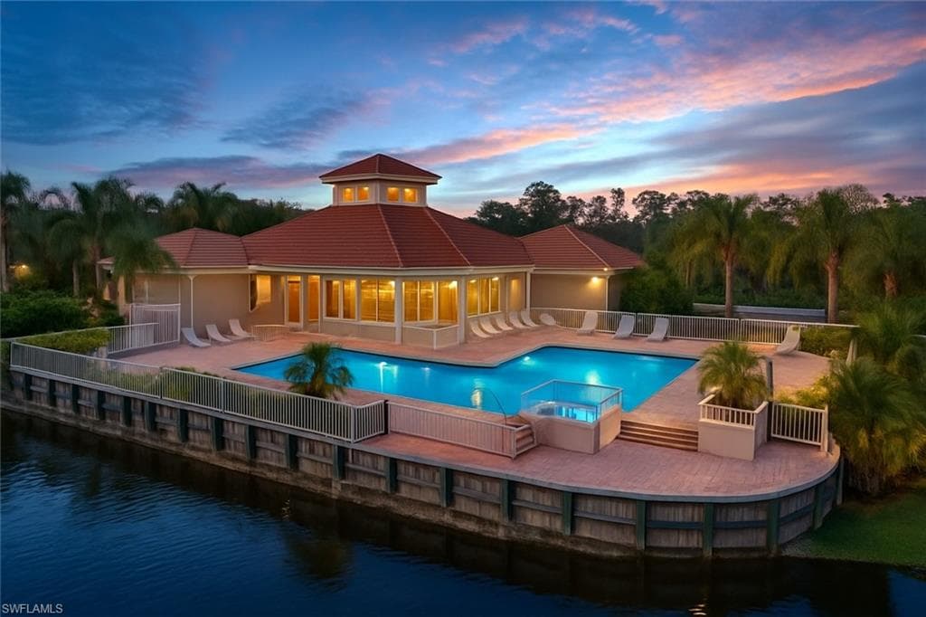 193 Skipping Stone Ln, Naples, FL 34119-29