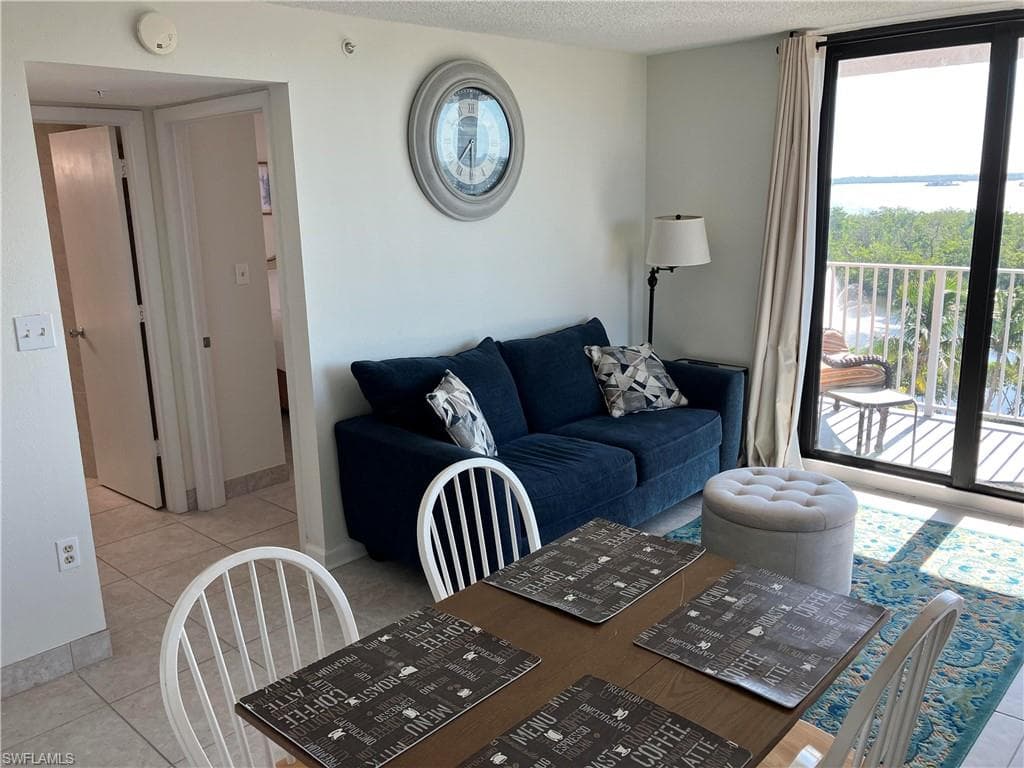 8701 Estero Blvd, Bonita Springs, FL 33931-11