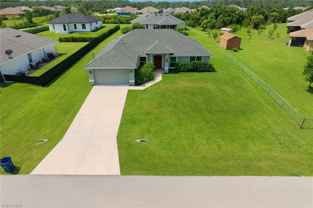 1909 Richland Ave, Lehigh Acres, FL 33972-10