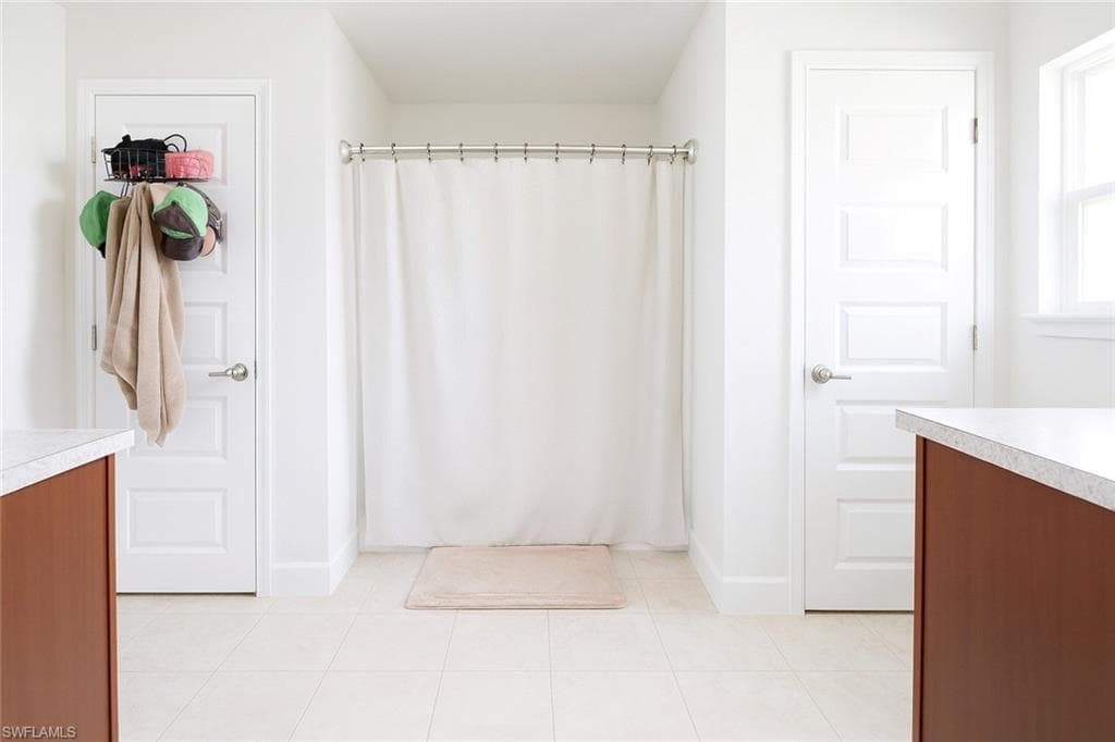 1909 Richland Ave, Lehigh Acres, FL 33972-21