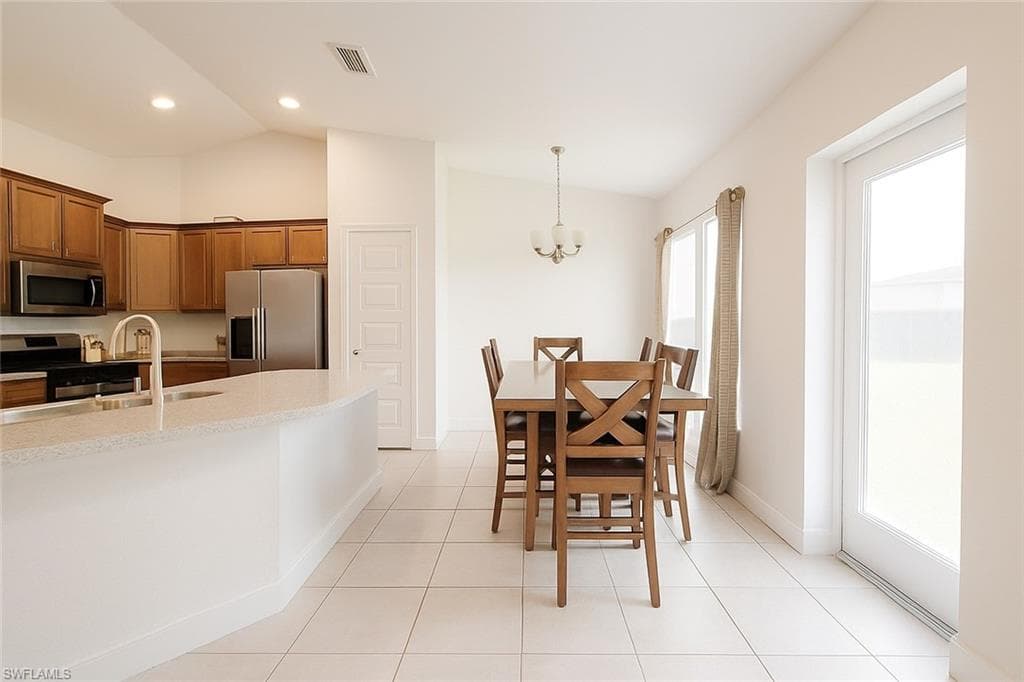 1909 Richland Ave, Lehigh Acres, FL 33972-25