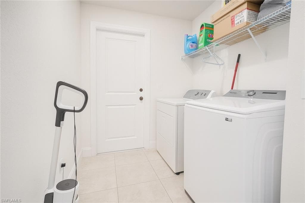1909 Richland Ave, Lehigh Acres, FL 33972-31