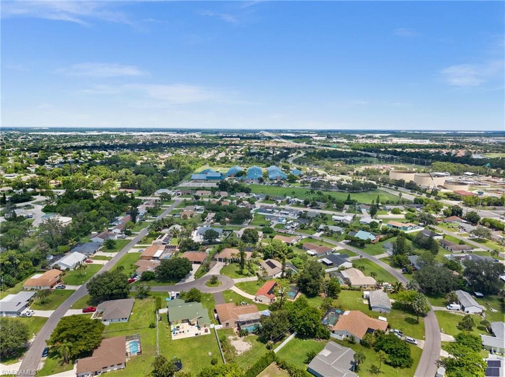 9288 Oak Bridge Ct, Fort Myers, FL 33967-10