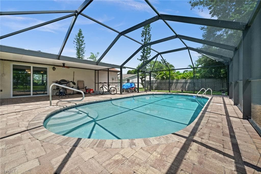 9288 Oak Bridge Ct, Fort Myers, FL 33967-31