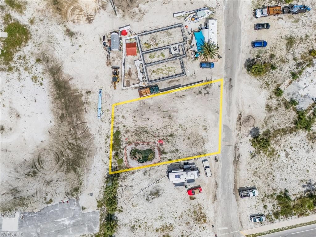 101-103 Andre Mar Dr, Fort Myers Beach, FL 33931-10