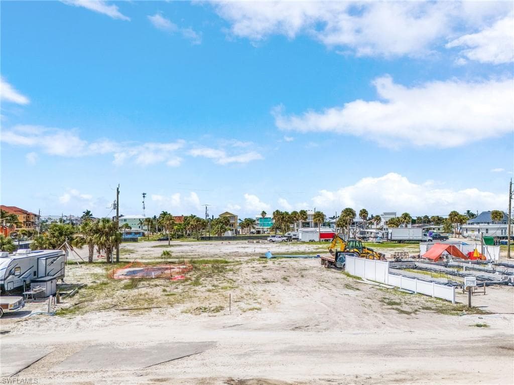 101-103 Andre Mar Dr, Fort Myers Beach, FL 33931-3