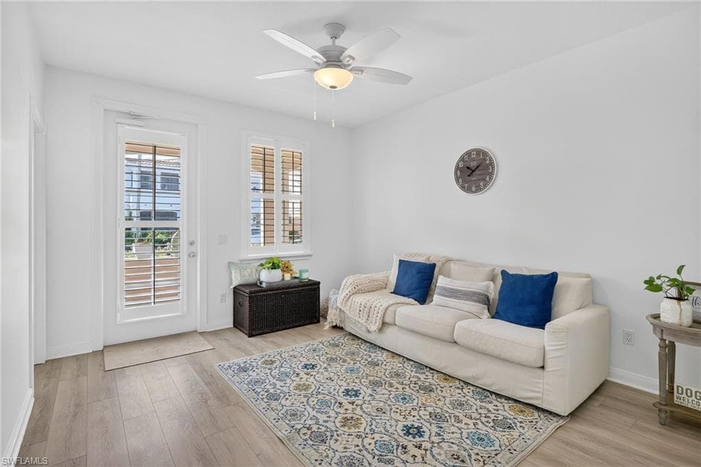 28713 Alessandria Cir, Bonita Springs, FL 34135-18