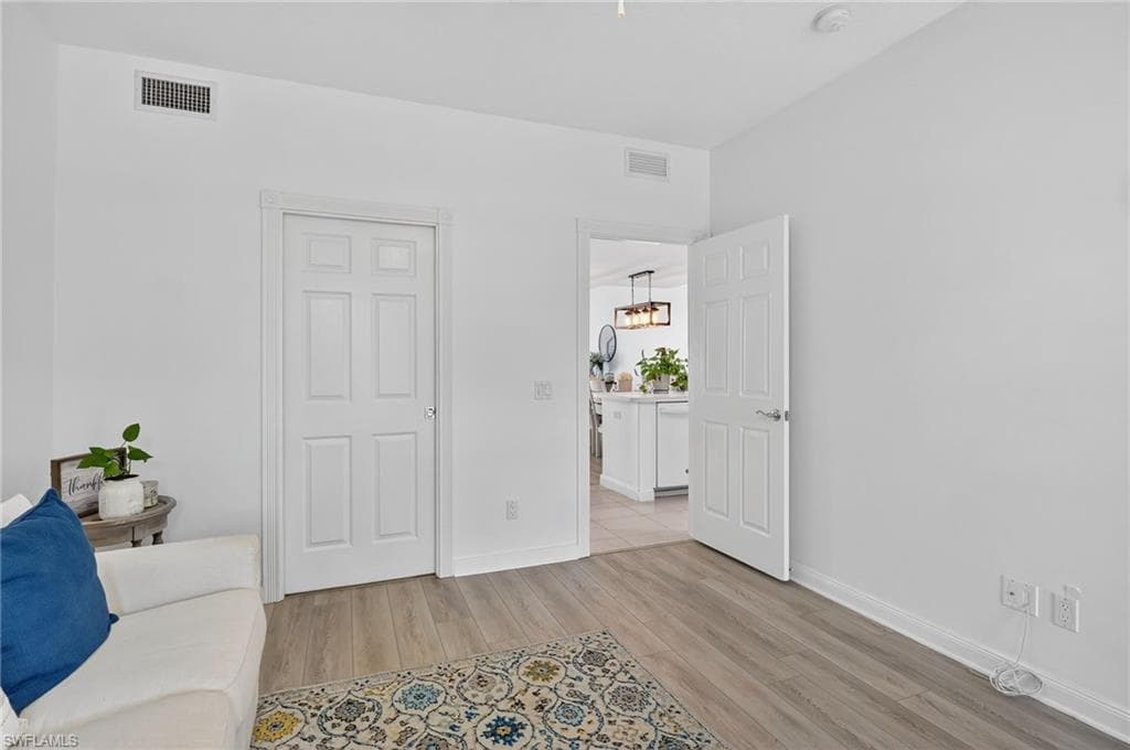 28713 Alessandria Cir, Bonita Springs, FL 34135-21