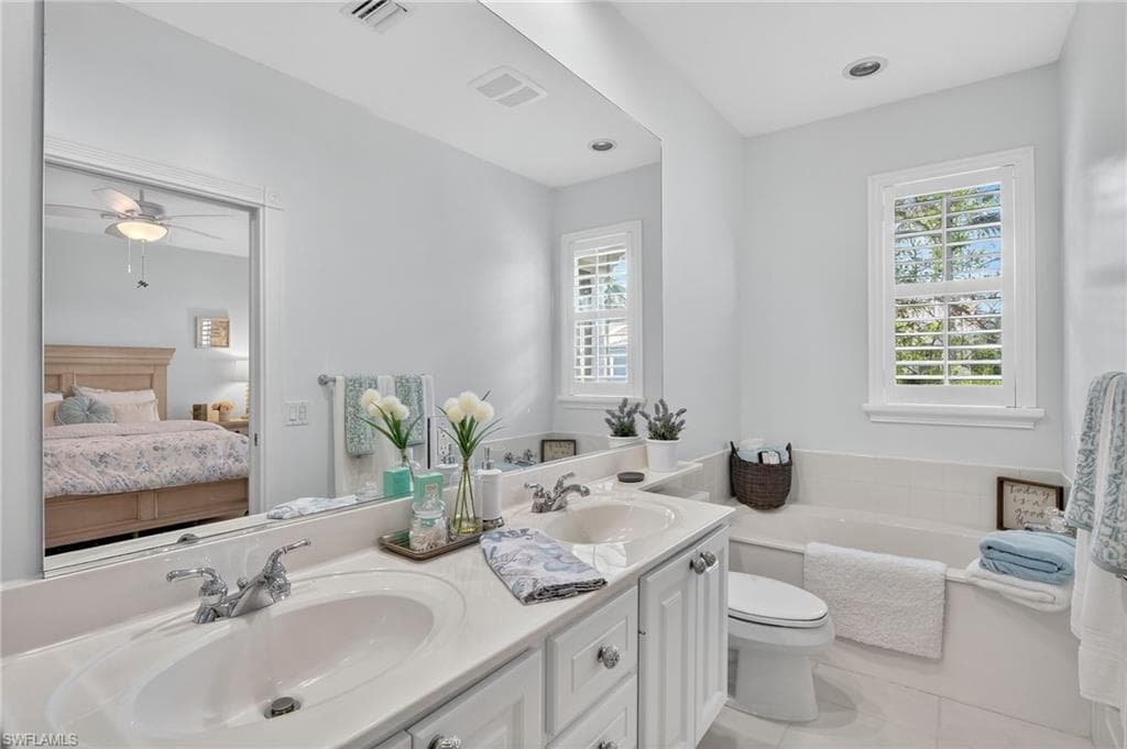 28713 Alessandria Cir, Bonita Springs, FL 34135-40