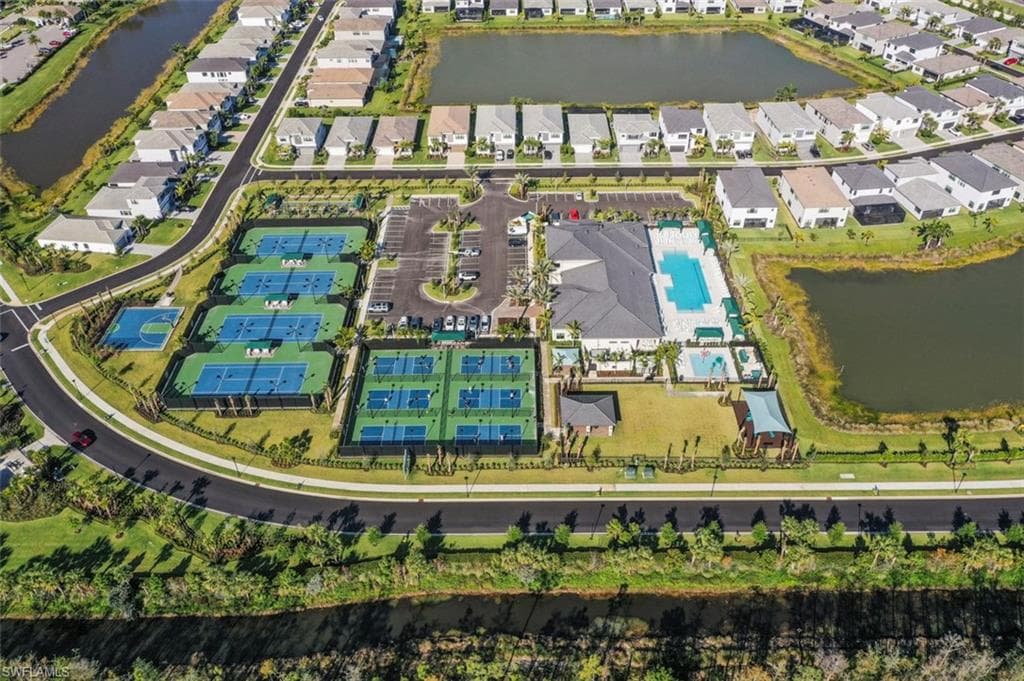 20428 Estero Crossing Blvd, Estero, FL 33928-33